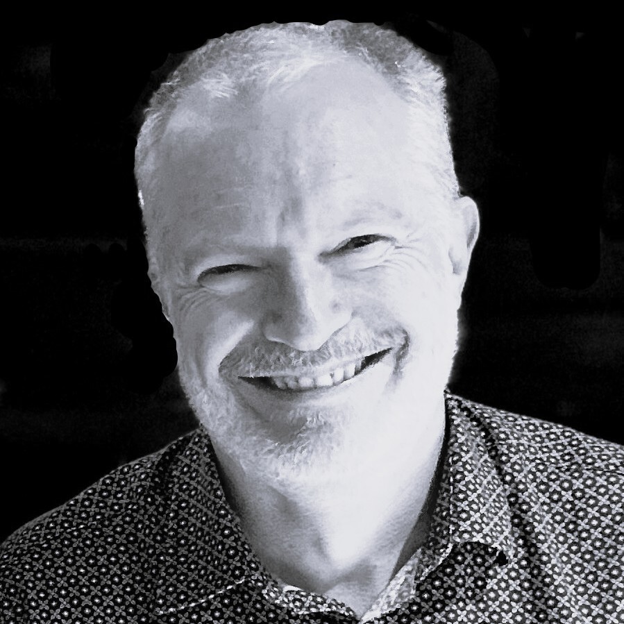 Doug Hammond Headshot Jul25 v2-3